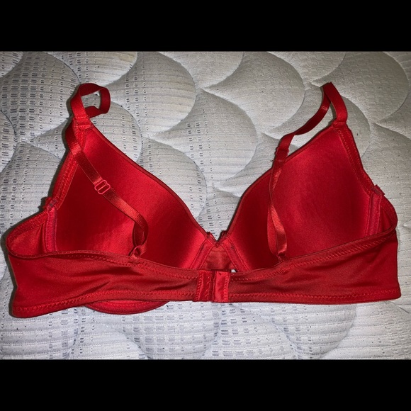 Bra - Picture 2 of 4